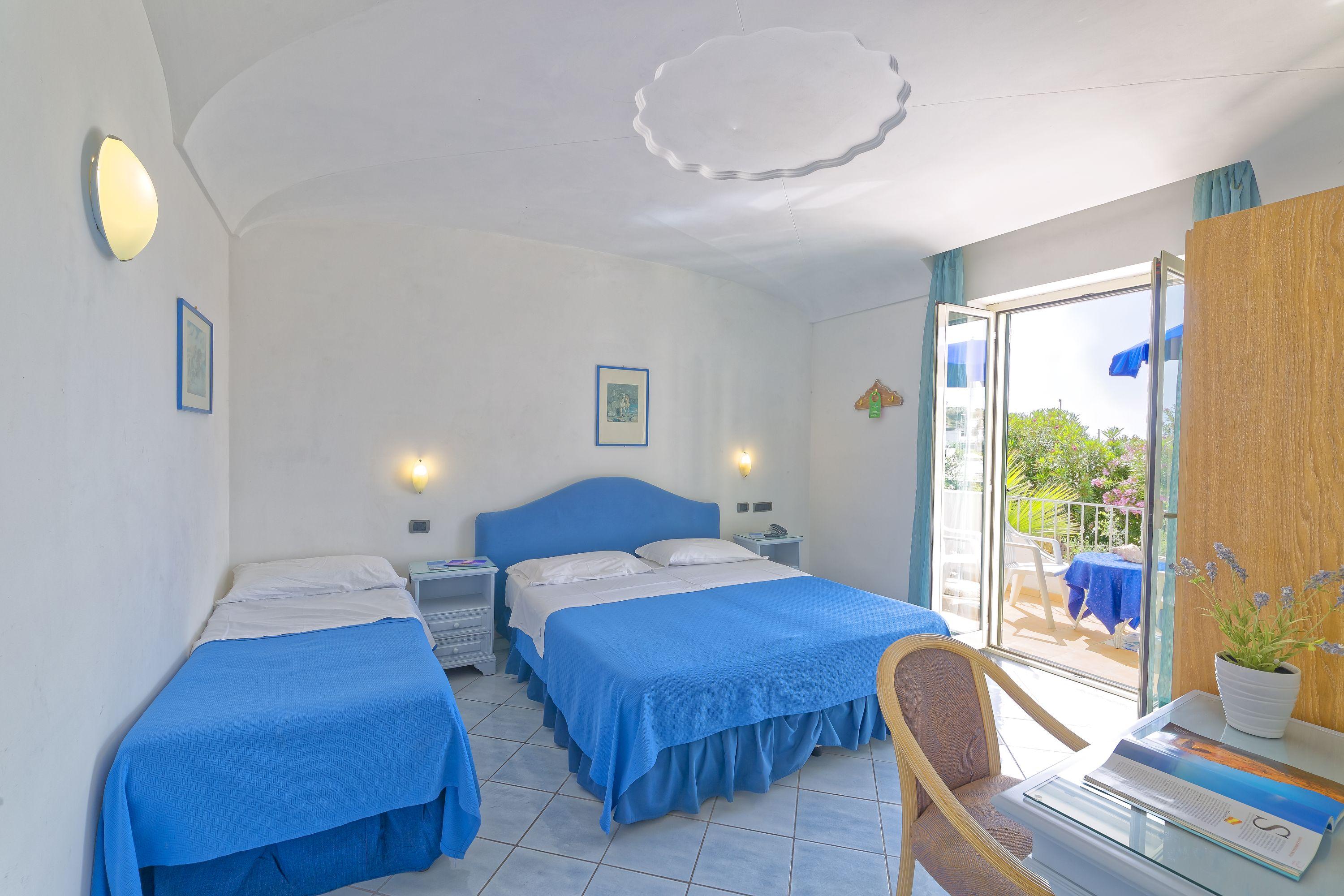 Punta Imperatore Hotel 4*