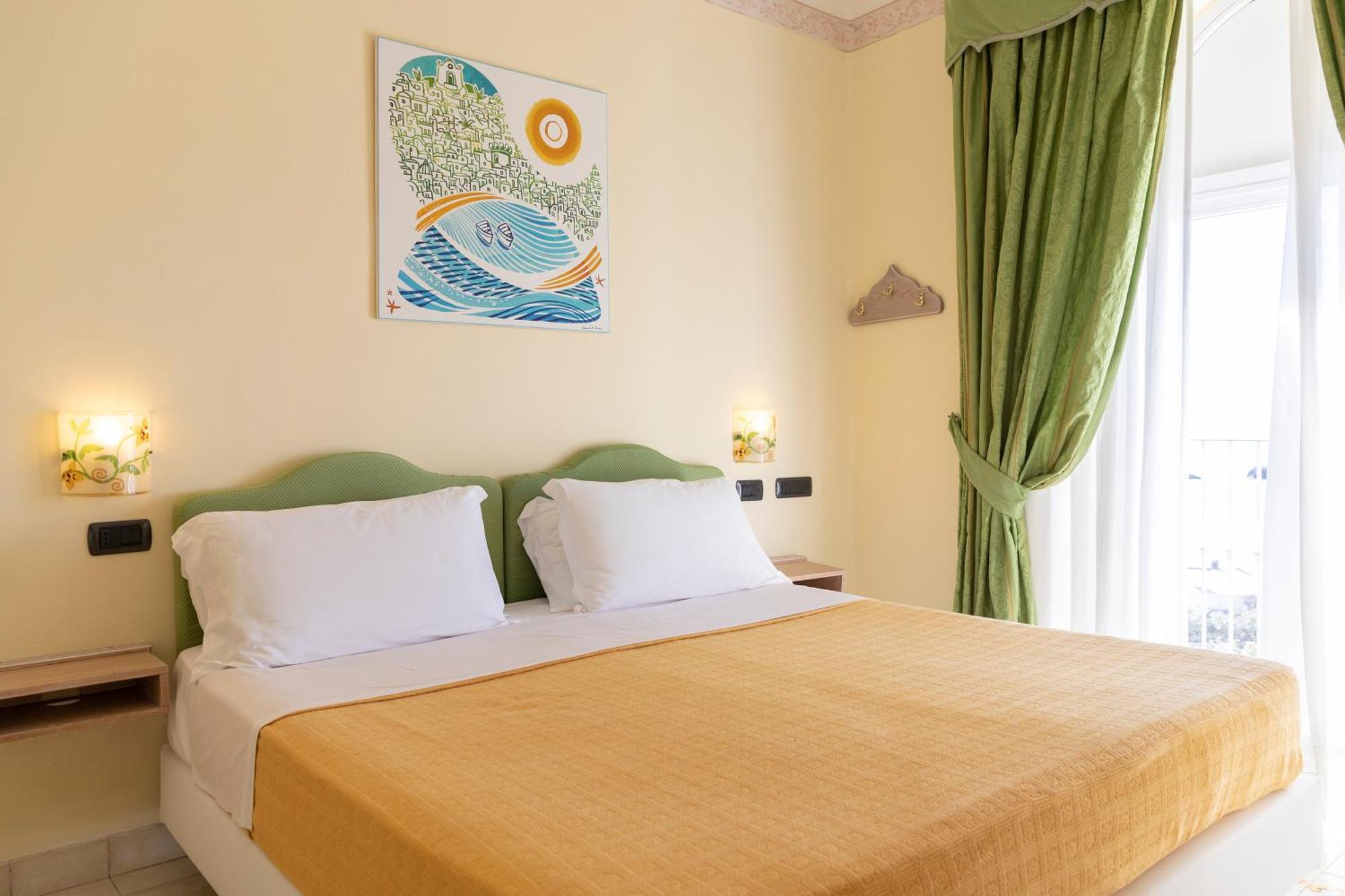 Punta Imperatore Hotel