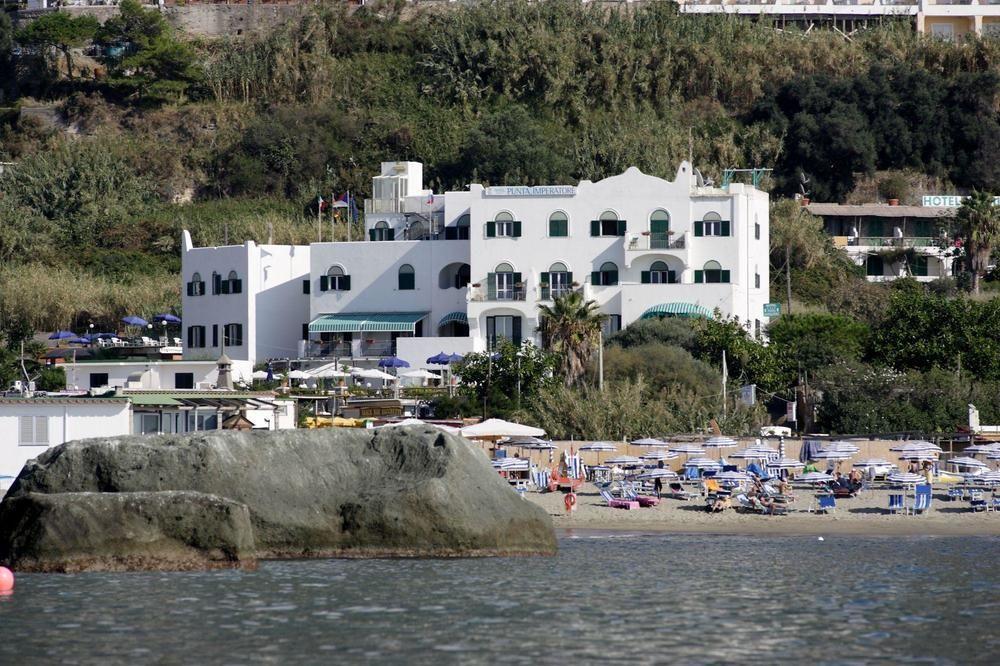 Punta Imperatore Hotel