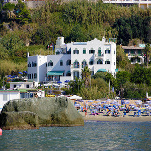 Punta Imperatore Hotel 4*